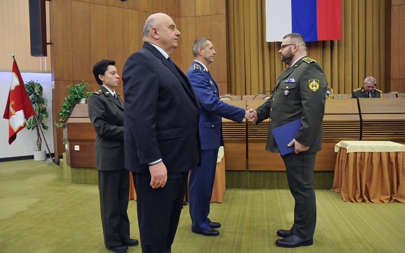 Slávnostné ukončenie 20. vyššieho veliteľsko-štábneho kurzu (20. VVŠK), 16. 12. 2022