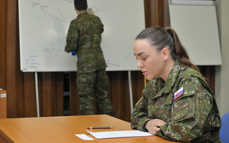 Záverečné skúšky  30. dôstojníckeho kurzu pre absolventov vysokých škôl, 16. - 18. 05. 2023