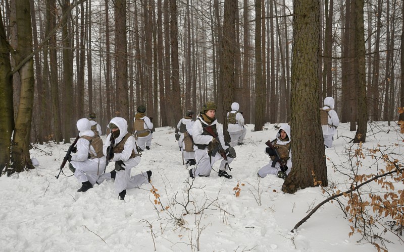 Field training of cadest at Military training area Kamenica nad Cirochou, February 15th 2022