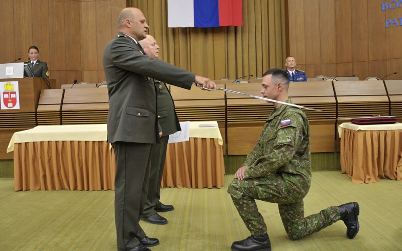 Completion of the 30th University Graduates Officers’ Course, July 14th 2023