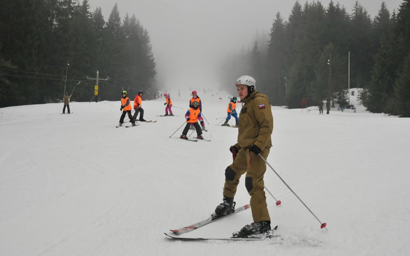 Winter physical education field trainig of cadets, February 16th 2022