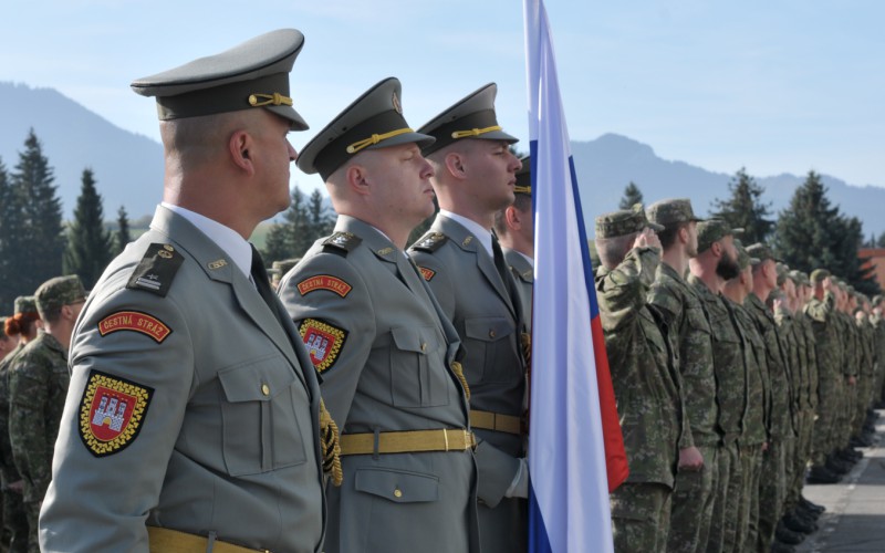Slávnostný nástup akadémie, nástupisko - 50. výročia vzniku vojenského vysokého školstva na Liptove, 12. 10. 2023