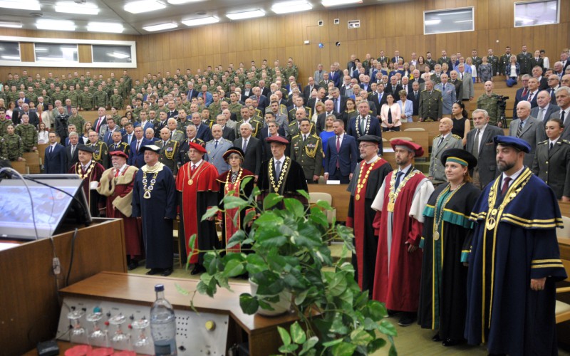 Slávnostný nástup akadémie, aula - 50. výročia vzniku vojenského vysokého školstva na Liptove, 12. 10. 2023