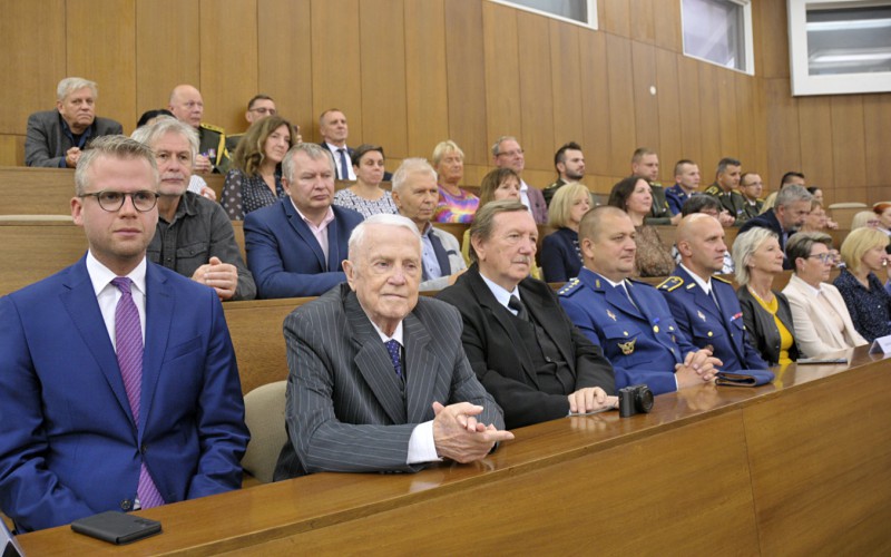 Slávnostný nástup akadémie, aula - 50. výročia vzniku vojenského vysokého školstva na Liptove, 12. 10. 2023