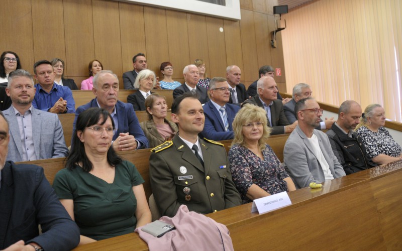 Slávnostný nástup akadémie, aula - 50. výročia vzniku vojenského vysokého školstva na Liptove, 12. 10. 2023