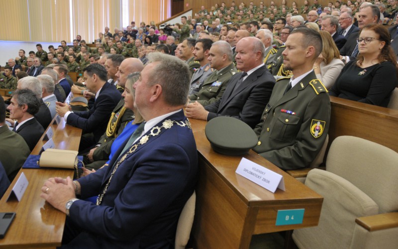 Slávnostný nástup akadémie, aula - 50. výročia vzniku vojenského vysokého školstva na Liptove, 12. 10. 2023