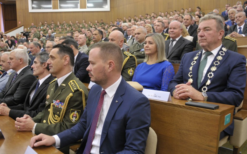Slávnostný nástup akadémie, aula - 50. výročia vzniku vojenského vysokého školstva na Liptove, 12. 10. 2023