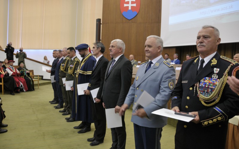 Slávnostný nástup akadémie, aula - 50. výročia vzniku vojenského vysokého školstva na Liptove, 12. 10. 2023