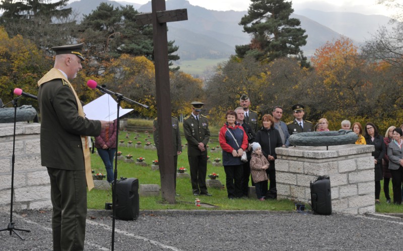 Memorial for fallen soldiers, October 30th 2023