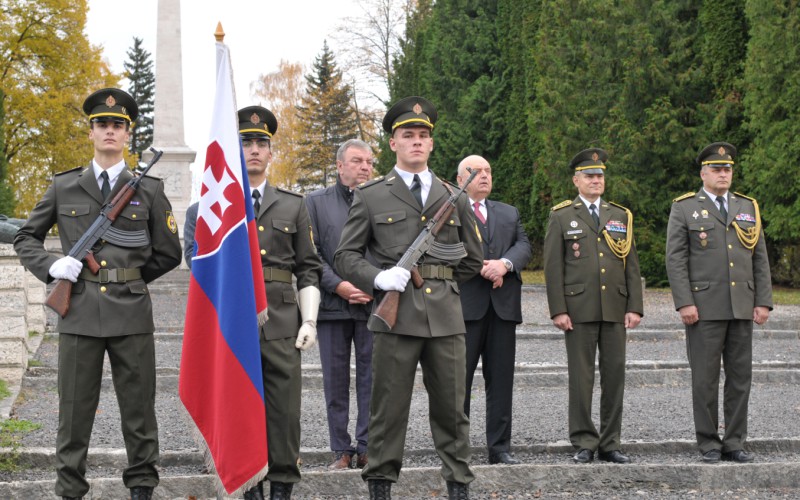 Memorial for fallen soldiers, October 30th 2023