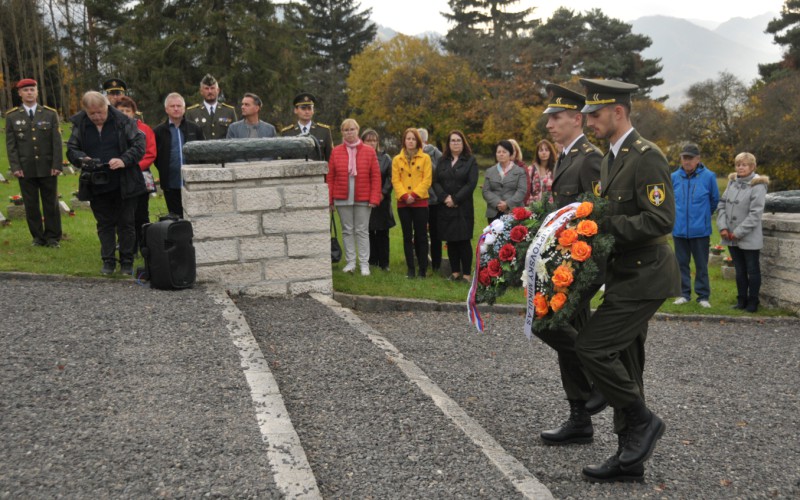 Memorial for fallen soldiers, October 30th 2023