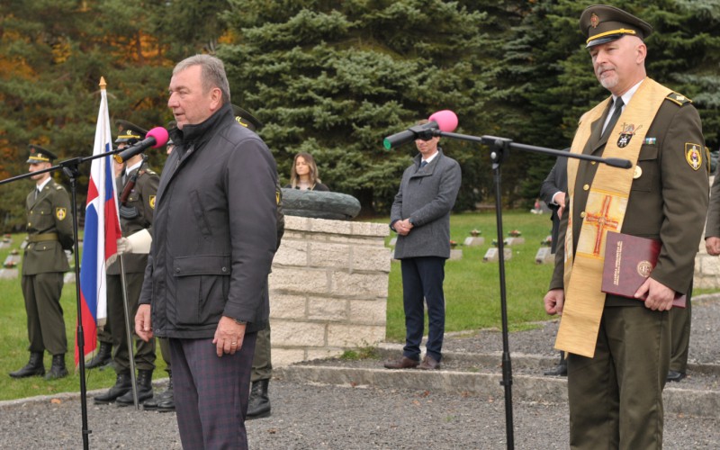 Memorial for fallen soldiers, October 30th 2023