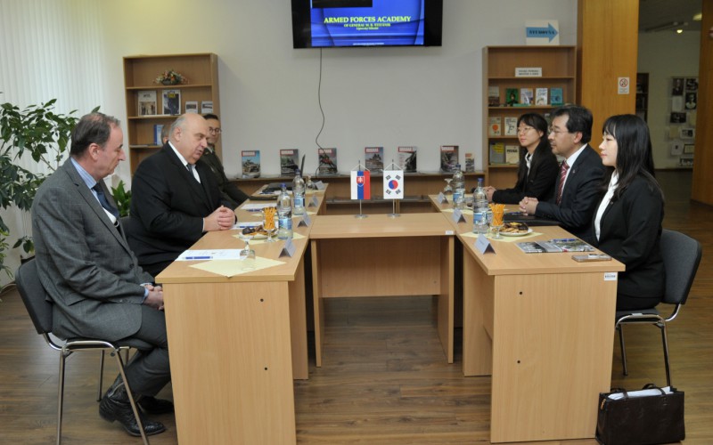 Visit of the Korean Ambassador, November 10th 2023