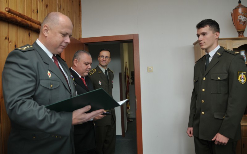 Policajný zbor SR ocenil kadeta AOS, 15. 11. 2023
