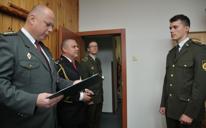 Policajný zbor SR ocenil kadeta AOS, 15. 11. 2023