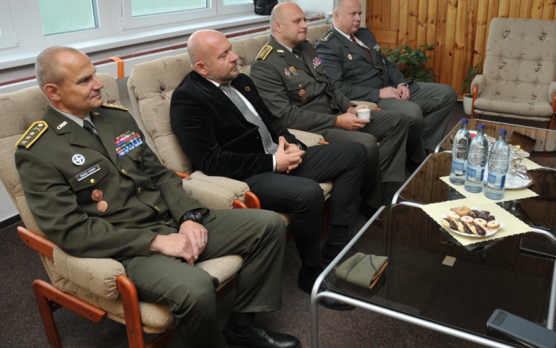 Policajný zbor SR ocenil kadeta AOS, 15. 11. 2023