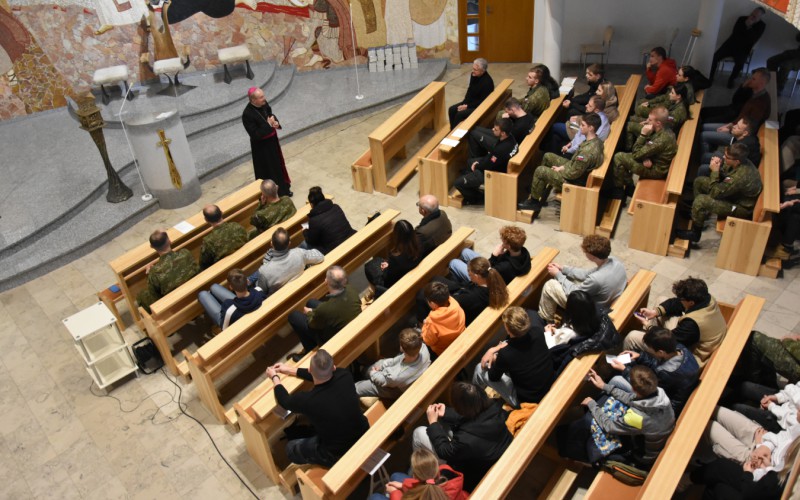 Stretnutie kadetov AOS s biskupom Rábekom, 26. 11. 2023