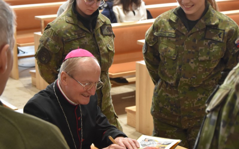 Stretnutie kadetov AOS s biskupom Rábekom, 26. 11. 2023