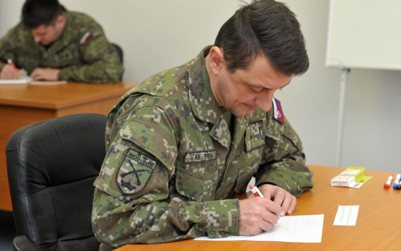 Záverečné skúšky príslušníkov 31. dôstojníckeho kurzu pre absolventov vysokých škôl (DKAVŠ), 05. 12. 2023