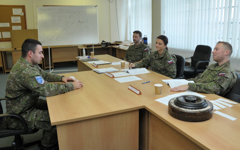 Záverečné skúšky príslušníkov 31. dôstojníckeho kurzu pre absolventov vysokých škôl (DKAVŠ), 05. 12. 2023