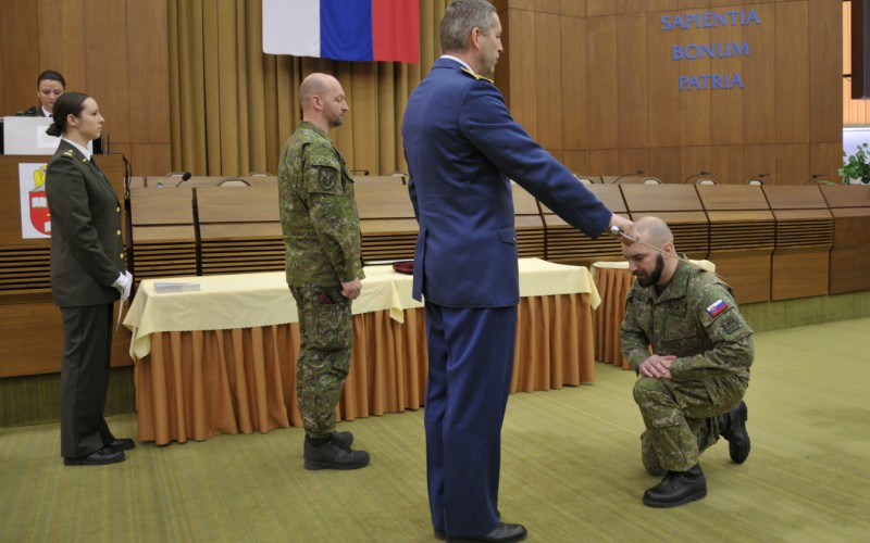 Ukončenie 31. DKAVŠ ( Dôstojníckeho kurzu pre absolventov vysokých škôl), 09. 02. 2024