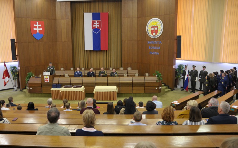 Slávnostné ukončenie 29. ZVŠK (Základný veliteľsko-štábny kurz), 26. 04. 2024