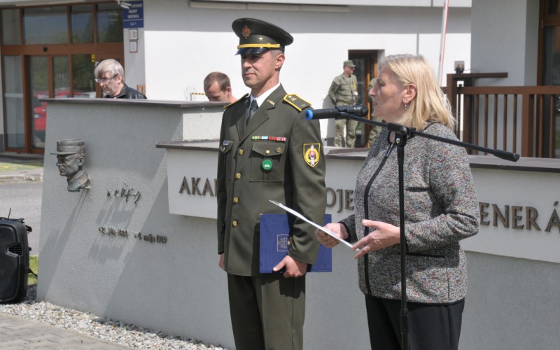 Pietna spomienka pri pamätníku M. R. Štefánika, 02. 05. 2024