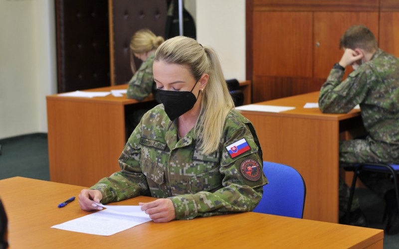 Final exams and solemn closing ceremony of University Graduates Officers’ Course, March 31st 2022