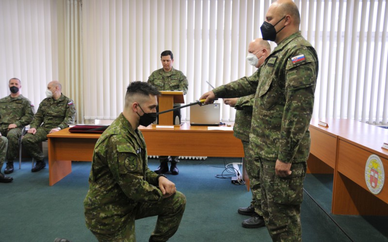 Final exams and solemn closing ceremony of University Graduates Officers’ Course, March 31st 2022