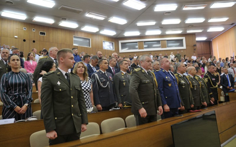 Slávnostné promócie absolventov AOS, 04. 07. 2024