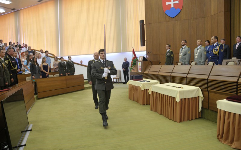 Slávnostné promócie absolventov AOS, 04. 07. 2024