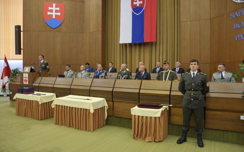 Slávnostné promócie absolventov AOS, 04. 07. 2024