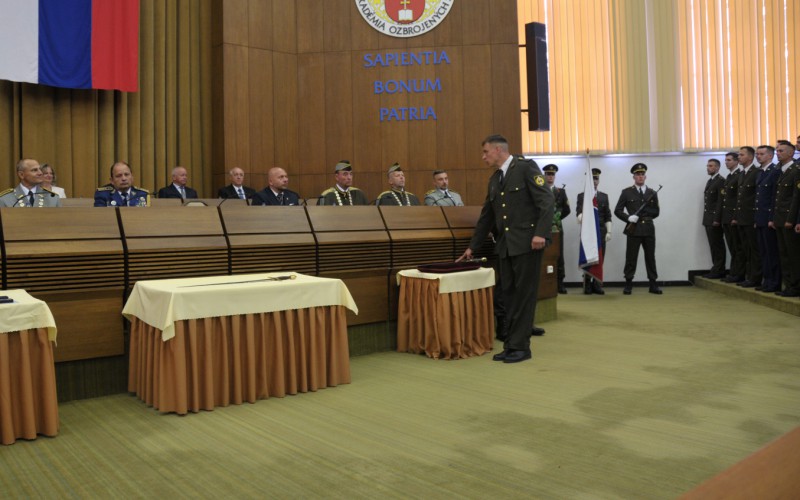 Slávnostné promócie absolventov AOS, 04. 07. 2024