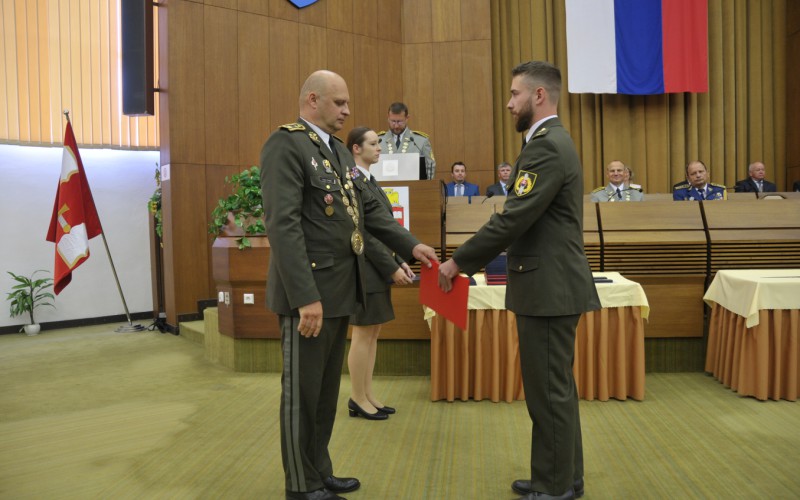 Slávnostné promócie absolventov AOS, 04. 07. 2024