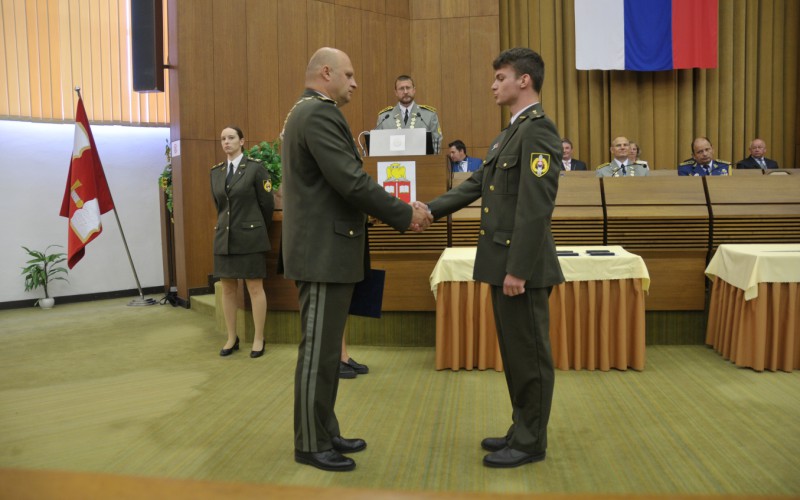 Slávnostné promócie absolventov AOS, 04. 07. 2024