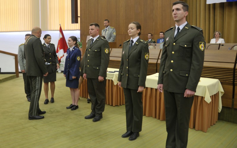 Slávnostné promócie absolventov AOS, 04. 07. 2024