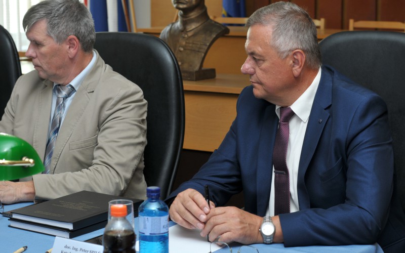 Verejné obhajoby dizertačných prác, 10. - 11. 07. 2024