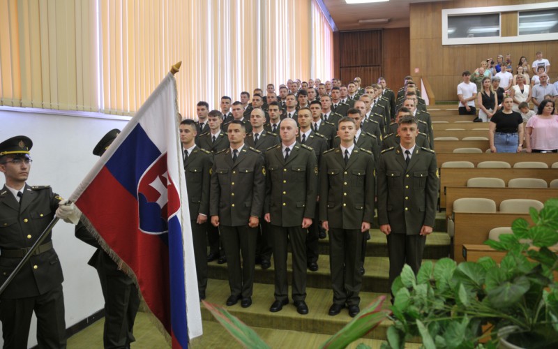 Slávnostné promócie bakalárov, 12. 07. 2024