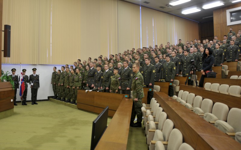 Imatrikulácia študentov 1. ročníka bakalárskeho štúdia, 27. 09. 2024