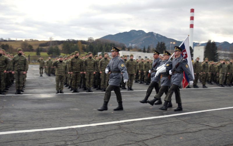 Zhromaždenie profesionálnych vojakov a zamestnancov AOS pri príležitosti Dňa boja za slobodu a demokraciu, 19. 11. 2024