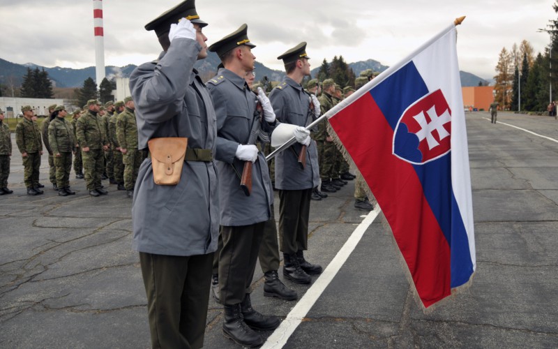 Zhromaždenie profesionálnych vojakov a zamestnancov AOS pri príležitosti Dňa boja za slobodu a demokraciu, 19. 11. 2024