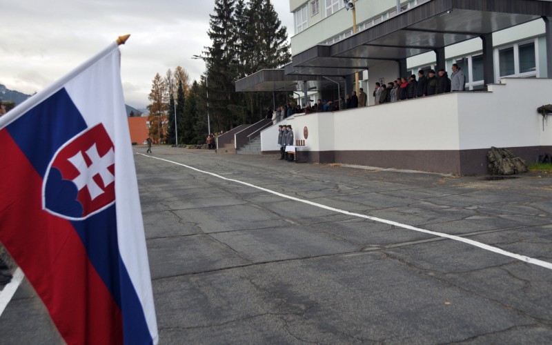 Zhromaždenie profesionálnych vojakov a zamestnancov AOS pri príležitosti Dňa boja za slobodu a demokraciu, 19. 11. 2024