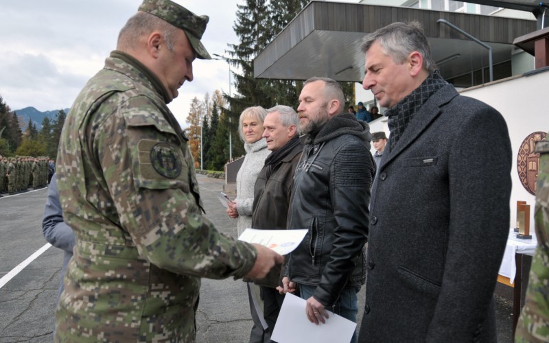 Zhromaždenie profesionálnych vojakov a zamestnancov AOS pri príležitosti Dňa boja za slobodu a demokraciu, 19. 11. 2024