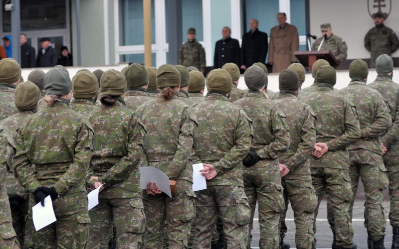 Zhromaždenie profesionálnych vojakov a zamestnancov AOS pri príležitosti Dňa boja za slobodu a demokraciu, 19. 11. 2024