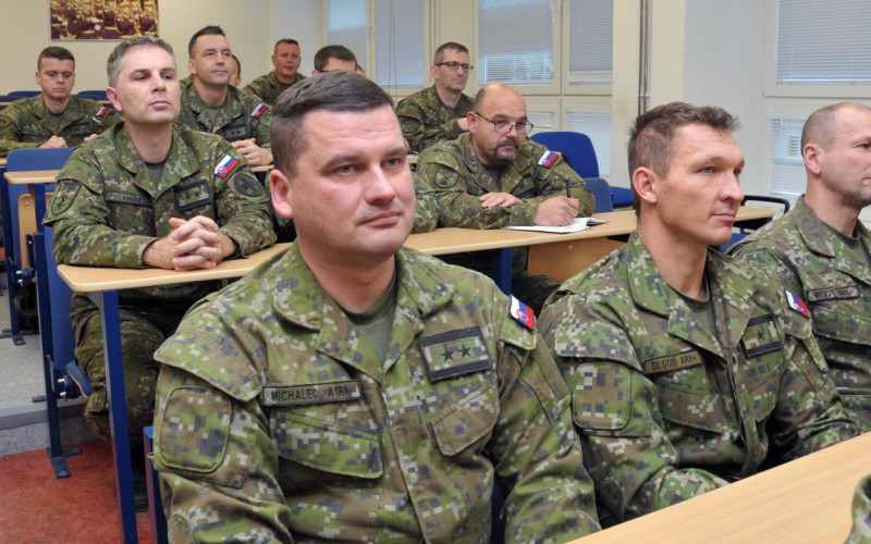 Presentation of Chief of GS of SVK AF in the Advanced Command and Staff Course, December 2nd 2024