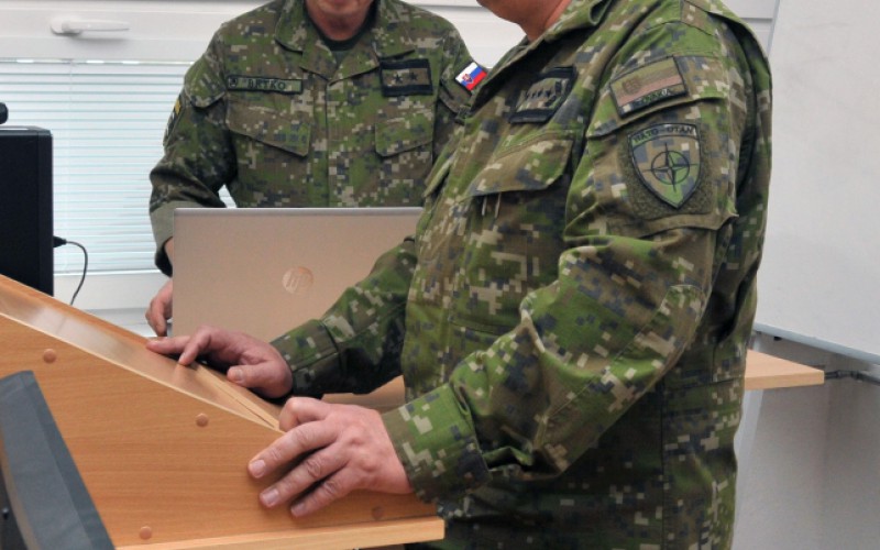 Presentation of Chief of GS of SVK AF in the Advanced Command and Staff Course, December 2nd 2024