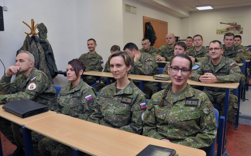 Presentation of Chief of GS of SVK AF in the Advanced Command and Staff Course, December 2nd 2024