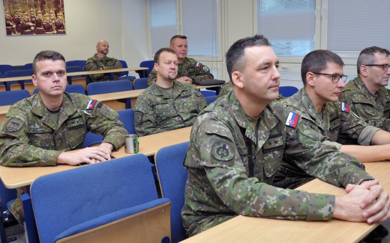 Presentation of Chief of GS of SVK AF in the Advanced Command and Staff Course, December 2nd 2024