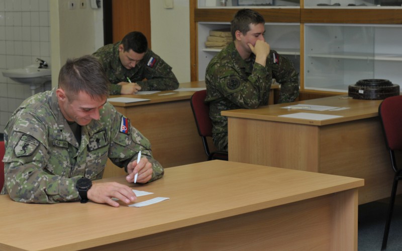 Záverečné skúšky 33. DKAVŠ (Dôstojnícky kurz pre absolventov vysokých škôl), 04. 12. 2024