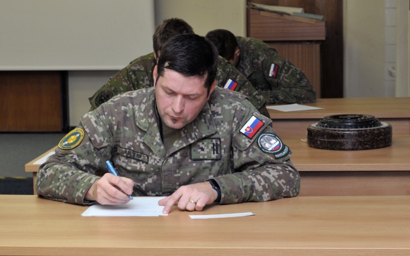 Záverečné skúšky 33. DKAVŠ (Dôstojnícky kurz pre absolventov vysokých škôl), 04. 12. 2024